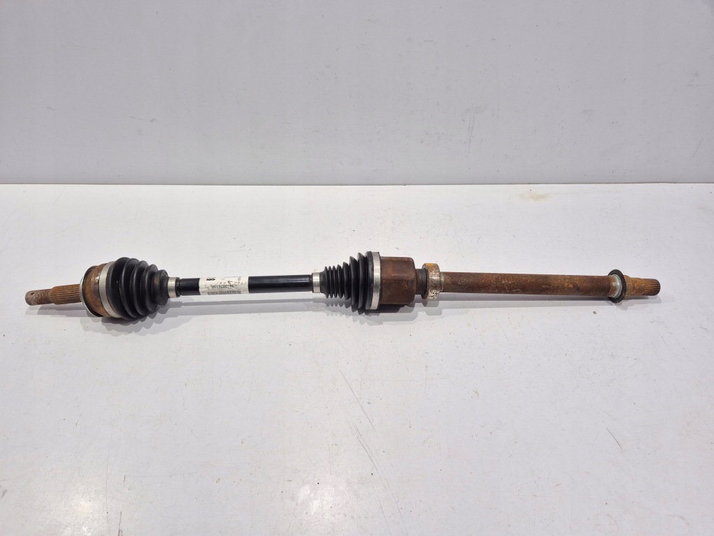 Купити Привідний вал права renault kadjar 1.2tce рестайлінг  1.3tce автоматична коробка передач 391002670r