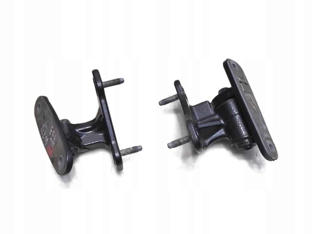 фото №1, Петля петли дверь правый перед 755 mercedes w212 a047058