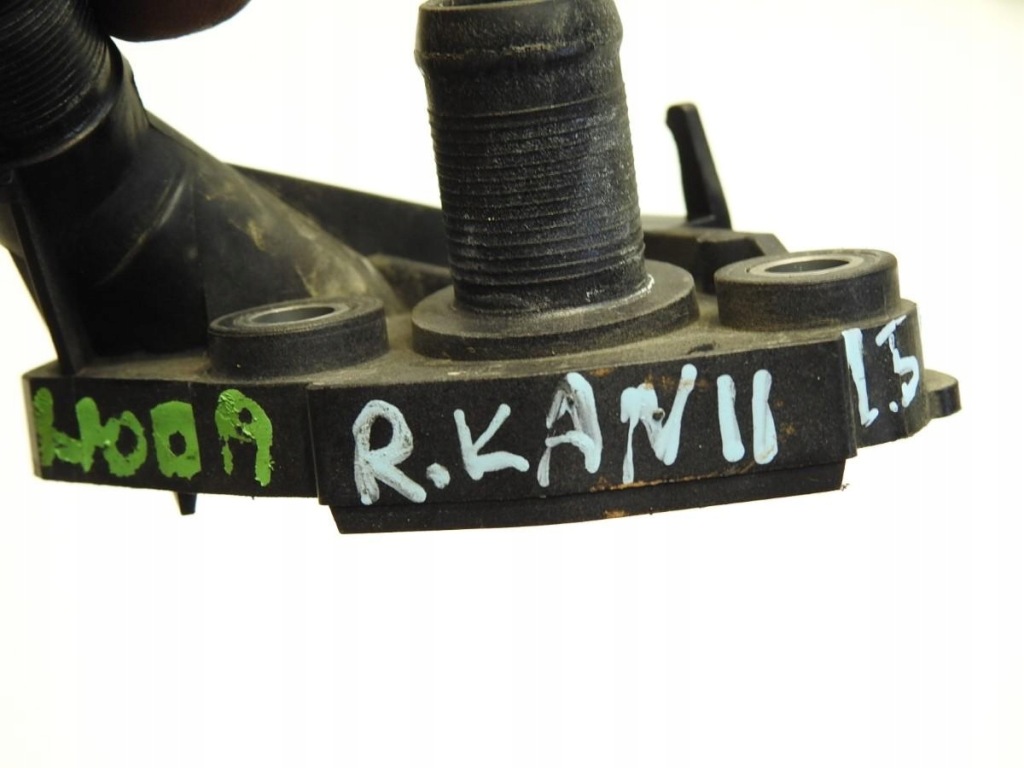 Патрубок воды renault kangoo 2 1.5 dci 8200337841 8200423361 Цена