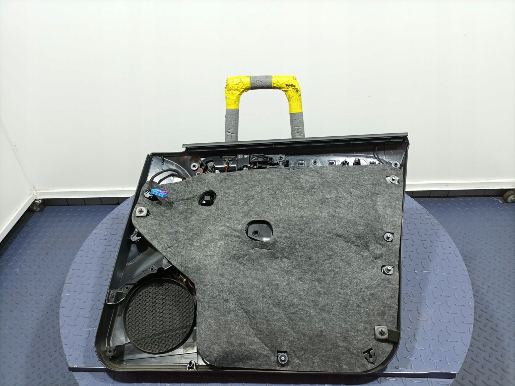 фото №6, Audi q5 8r lift обивка обшивка дверь перед передняя левая