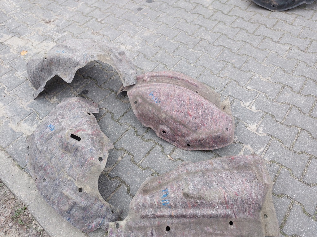 фото №2, Підкрилок передні renault megane iv