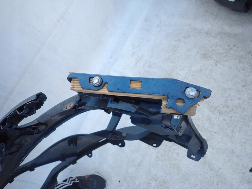 фото №10, Renault megane iv gt 16- бампер перед pdc spr