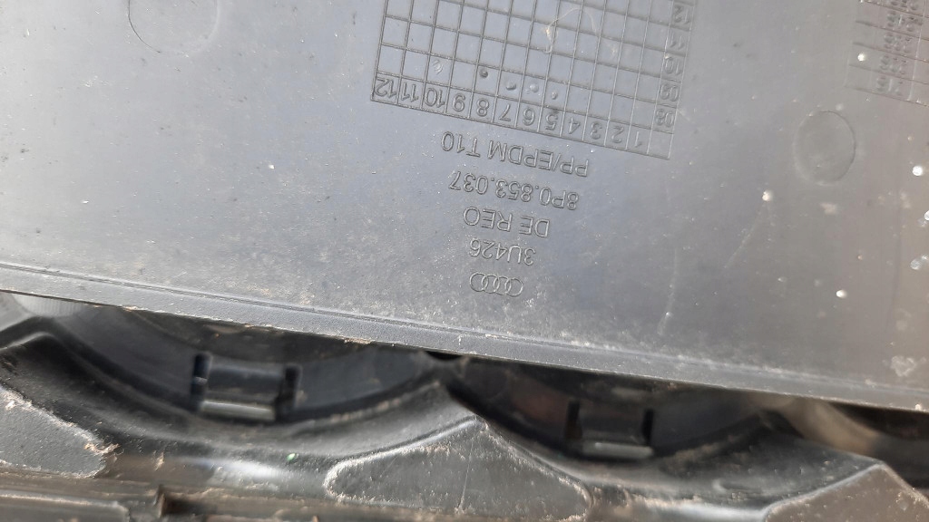 фото №14, Решітка радіатора audi a3 8p 8p0853651h