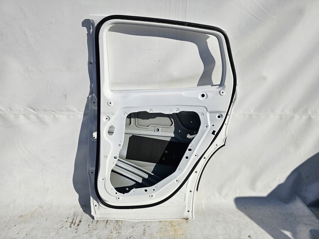 фото №9, Двері mercedes gla ii w247 2019 - 247 a247 x247 правий задня праве задні