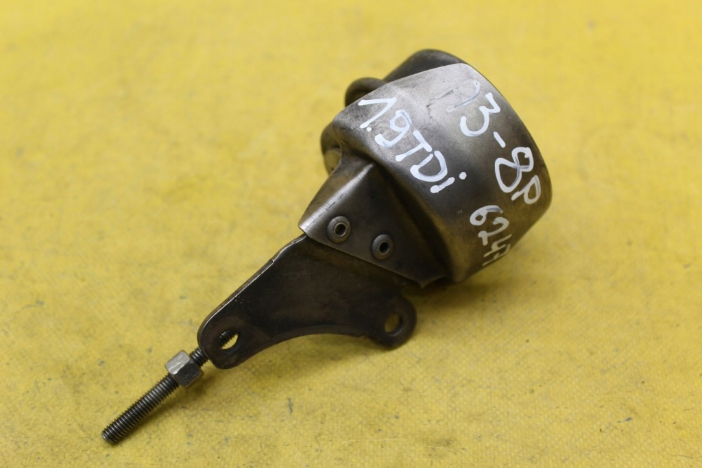 фото №1, Актуатор турбіни клапан турбіни audi a3 8p 1.9 tdi