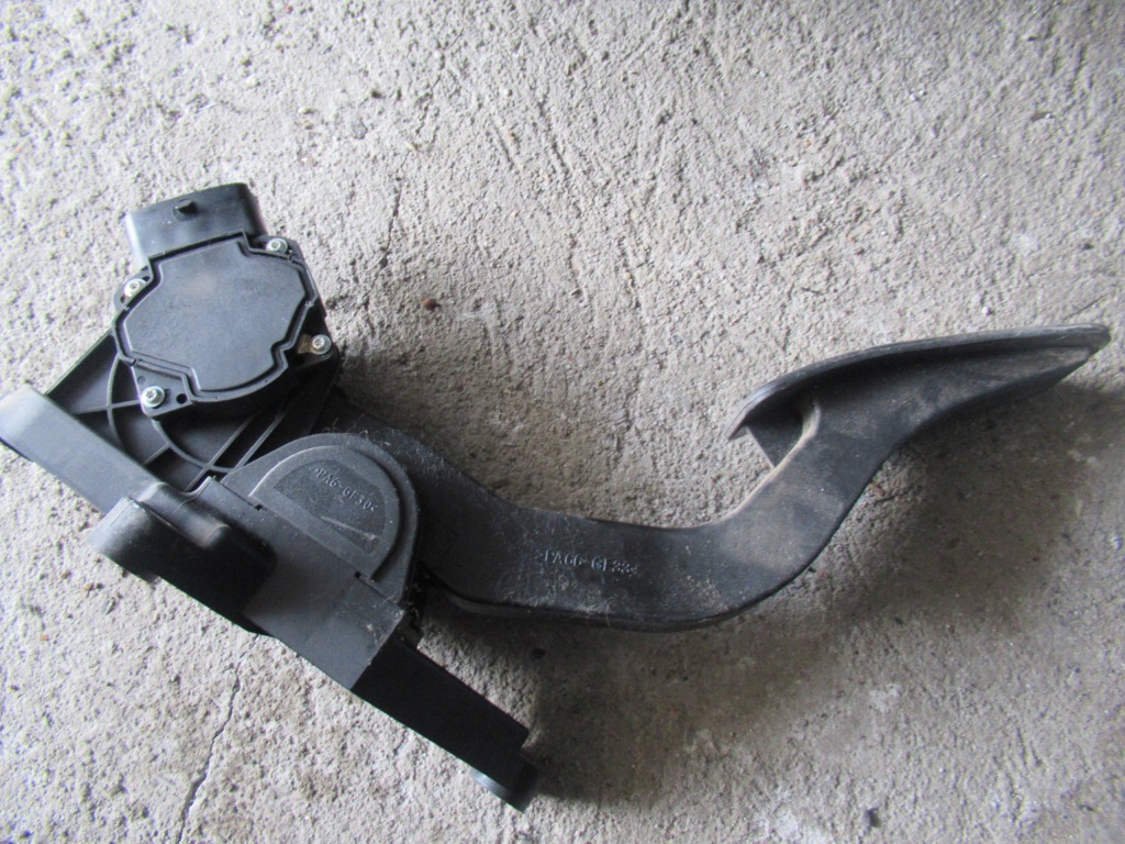 фото №1, Chevrolet nubira lacetti 2.0 vcdi педаль газа