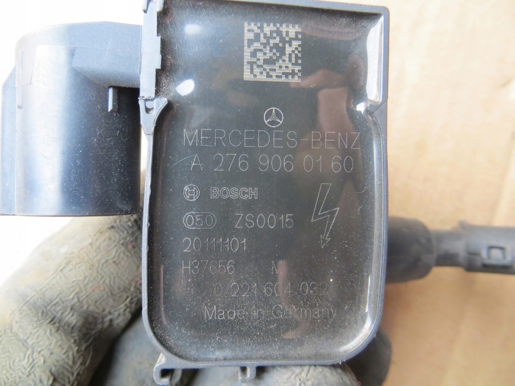 фото №1, Mercedes w221 s500 5.5 катушка зажигания a2769060160