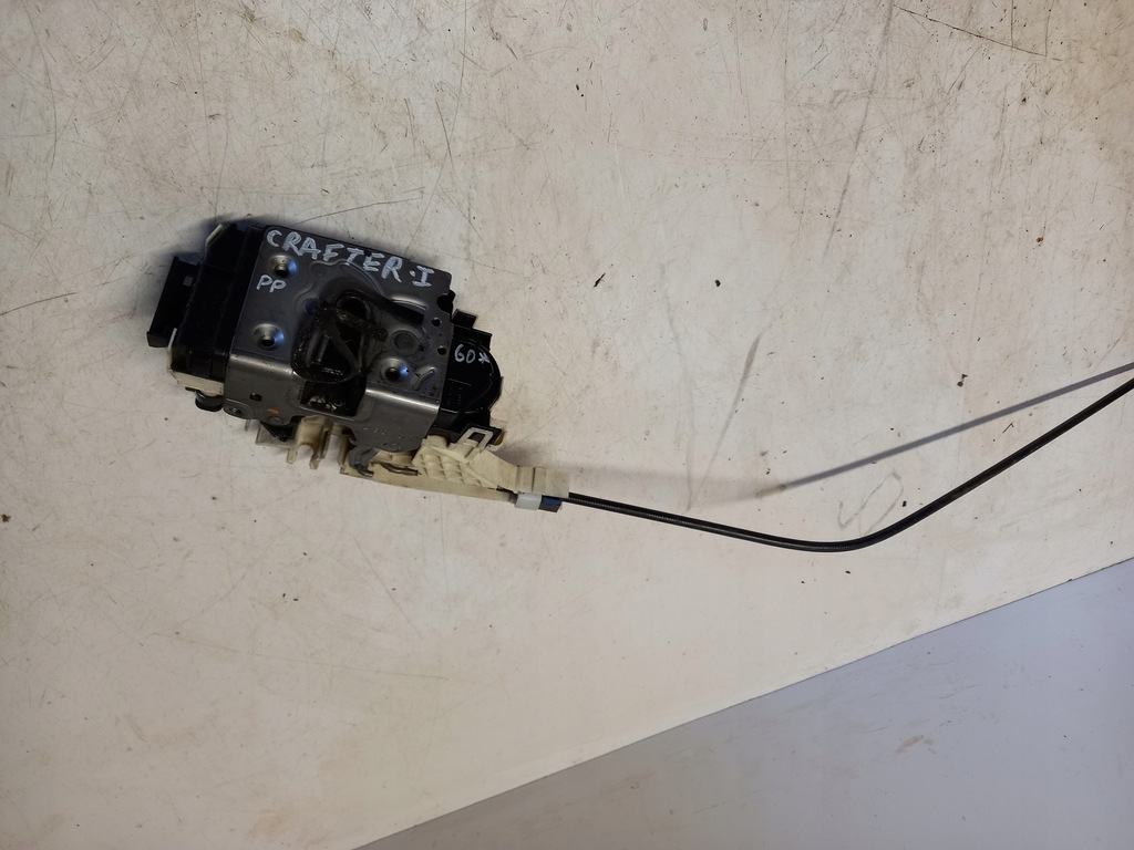 фото №1, Замок двері правий перед vw crafter i