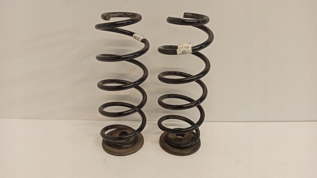 фото №1, Audi a1 82a пружина задня задня 2q0511121fe