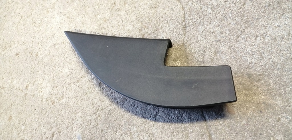 фото №1, Kia carnival ii 06-14 заглушка дверь правый перед