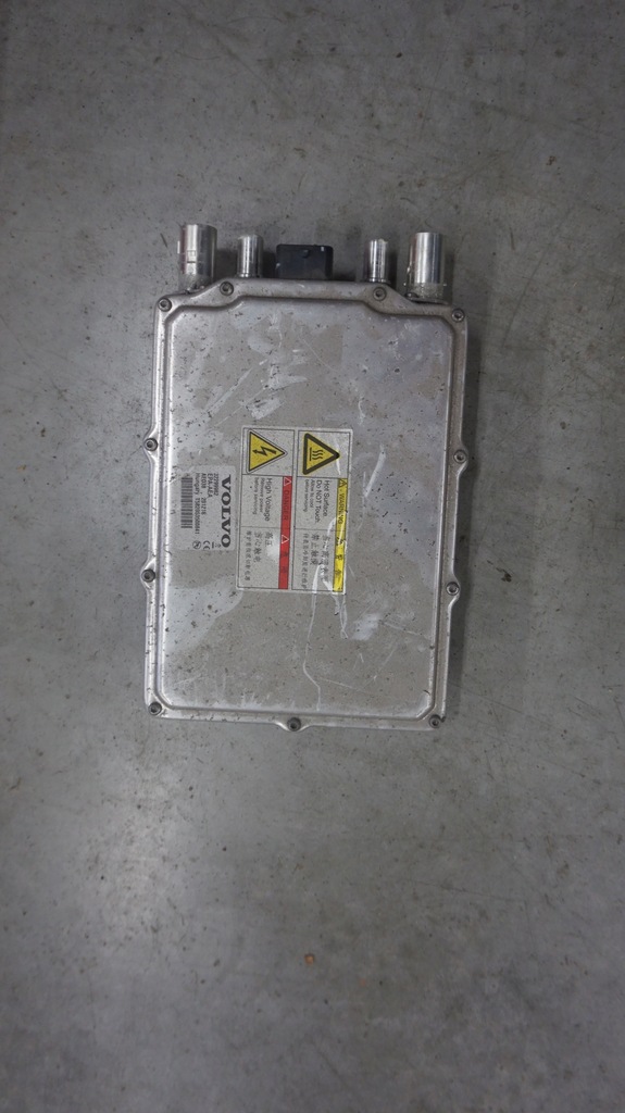 фото №1, Volvo s60 iii v60 ii xc60 ii xc90 ii зарядний пристрій 32299962