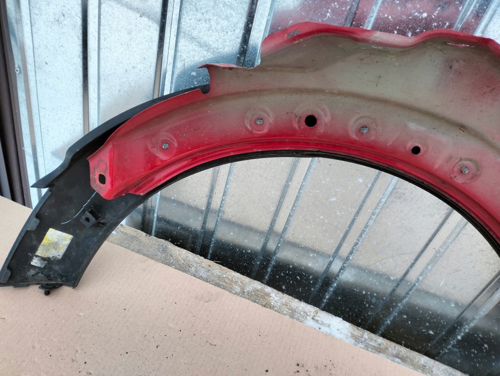 Крило перед правий mini r56 r57 рестайлінг  2010-2013 851 red chili в Україні