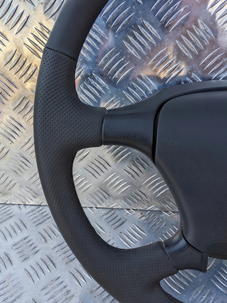 фото №3, Повітропровід scania r обшита