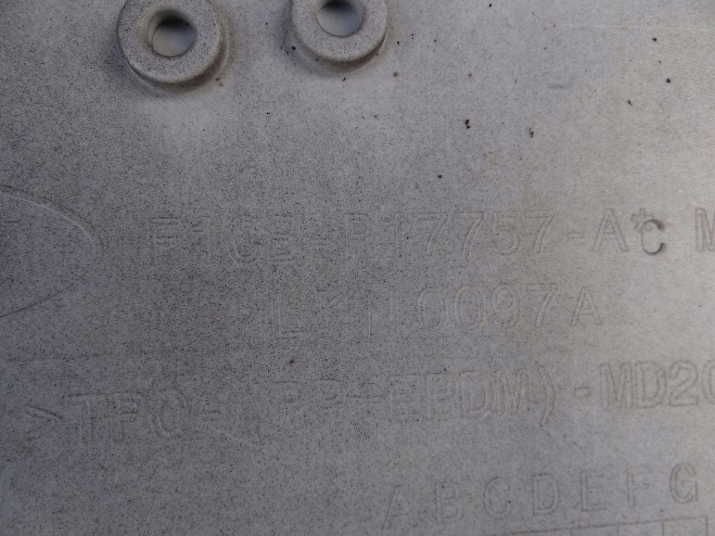 Бампер оболочка перед f1cb-r17757-ac ford c-max ii lift Доставка