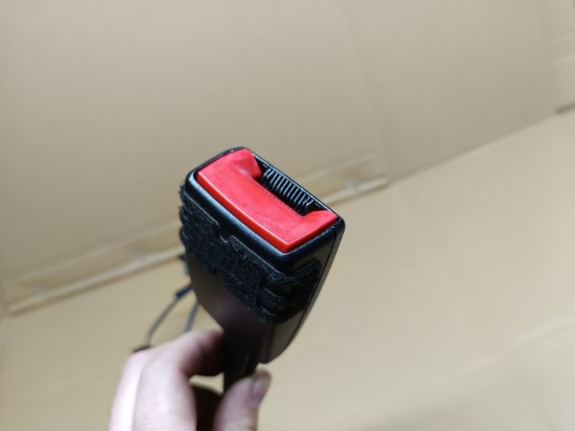 Audi a4 b8 a6 c7 кліпса поперечина ліве перед 8k0857755f Доставка