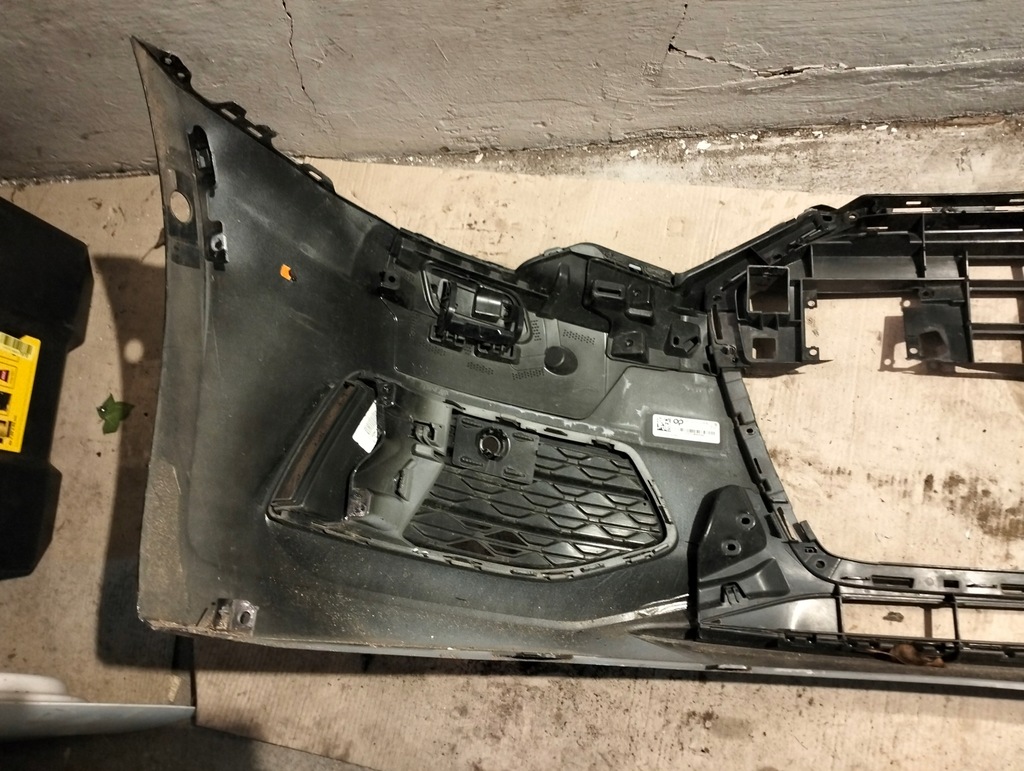 фото №13, Бампер перед передний audi a6 c8 4k0807437