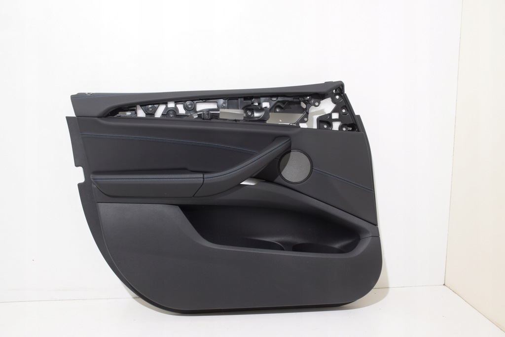 фото №13, Bmw ix3 g08 lci обивка сиденья заднее сиденье кожа vernasca czarna nić niebieska