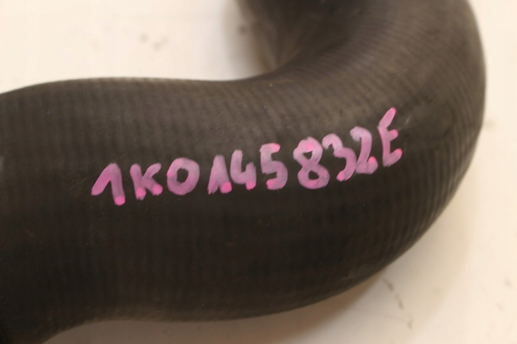 фото №7, Труба пабтрубок  интеркулер воздуха 1k0145832e vw touran i 2.0 tdi