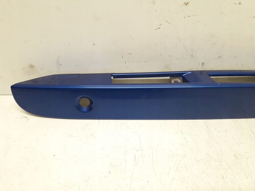 фото №2, Mazda premacy 1 i накладка молдинг крышки багажника