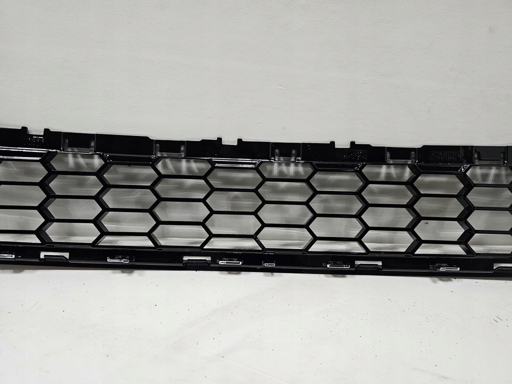 фото №10, Решётка нижняя бампера перед ford mondeo st-line