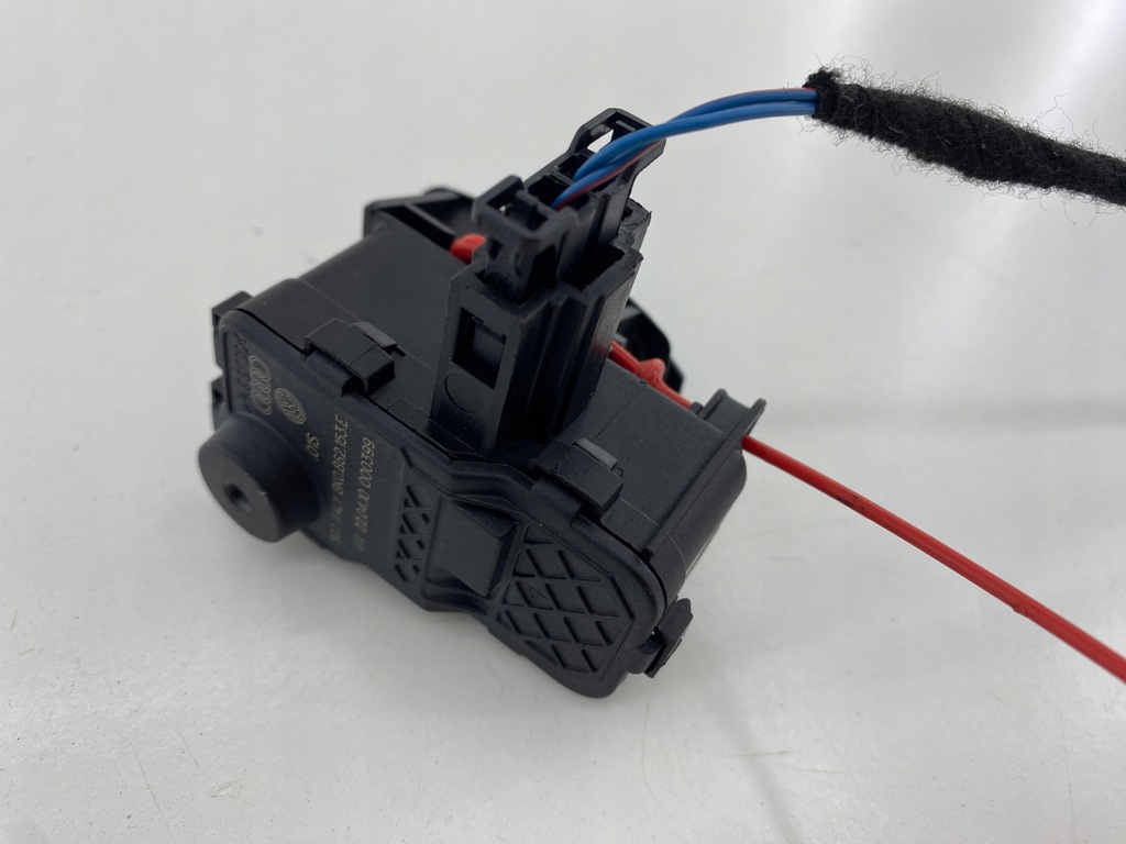 фото №8, Привід кришка заливної пального audi a5 8t - комплект