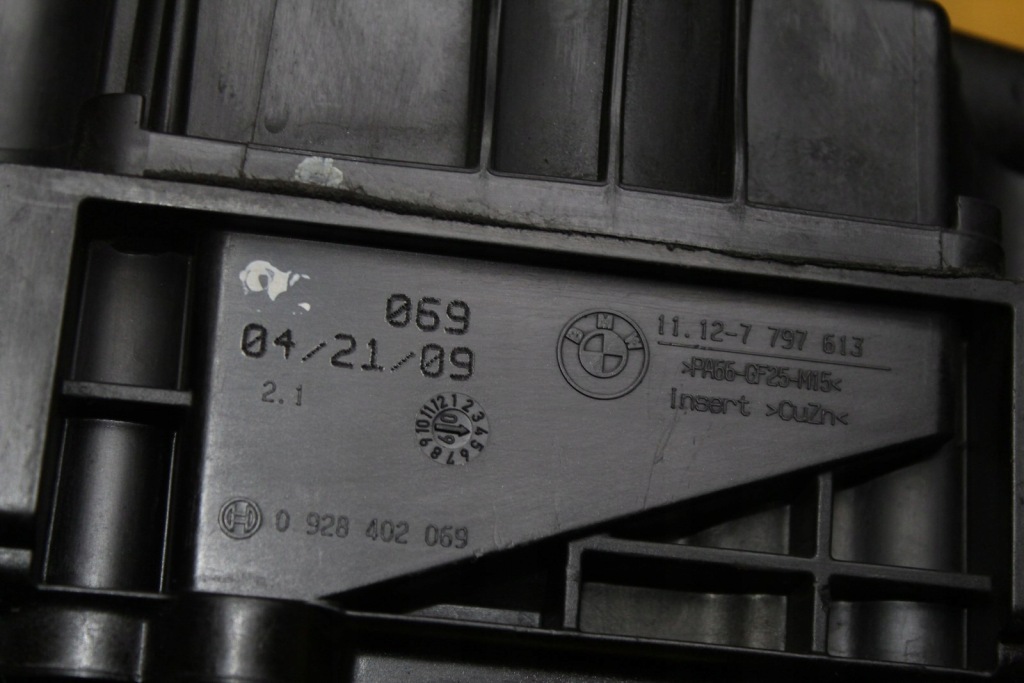 Купити Кришка клапанів 7797613 bmw e60 2.0 d n47d20c