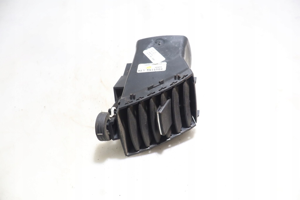 фото №1, Решётка обдув средняя левая opel zafira b