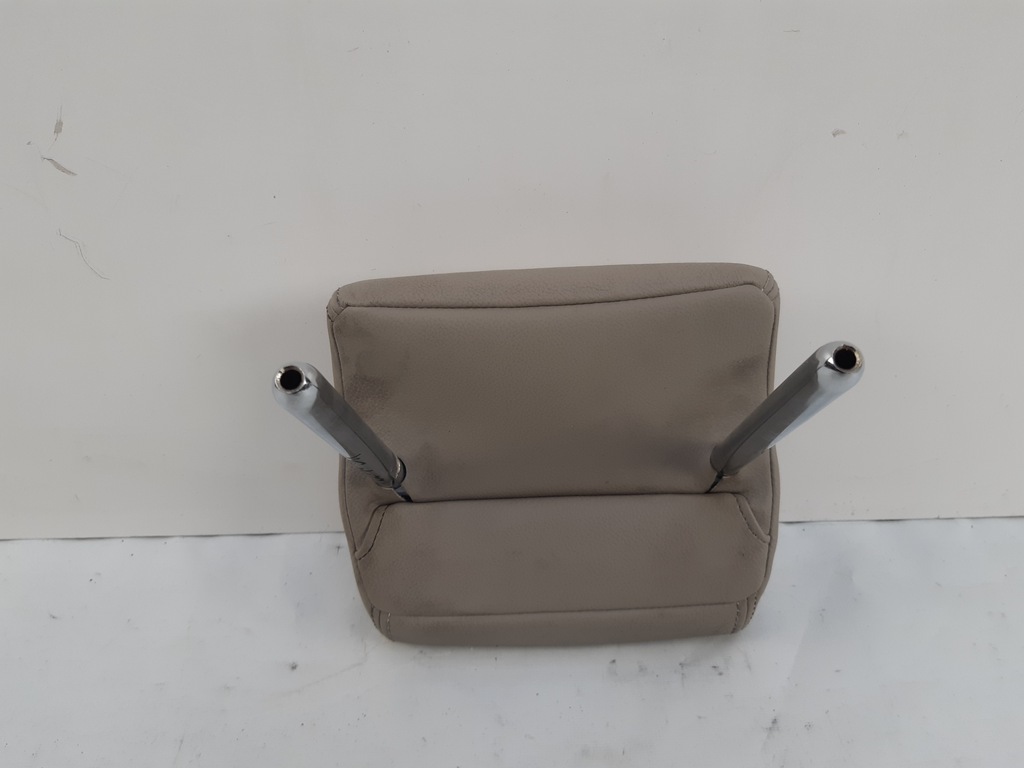 фото №4, Range rover velar l560 підголівник задня середина