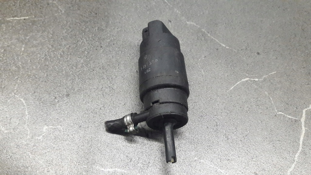 фото №1, 1391358 помпа омывателя bmw e36