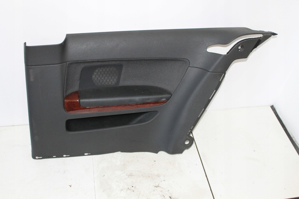 фото №1, Audi a3 8p 3d оббивка обшивки задня задні