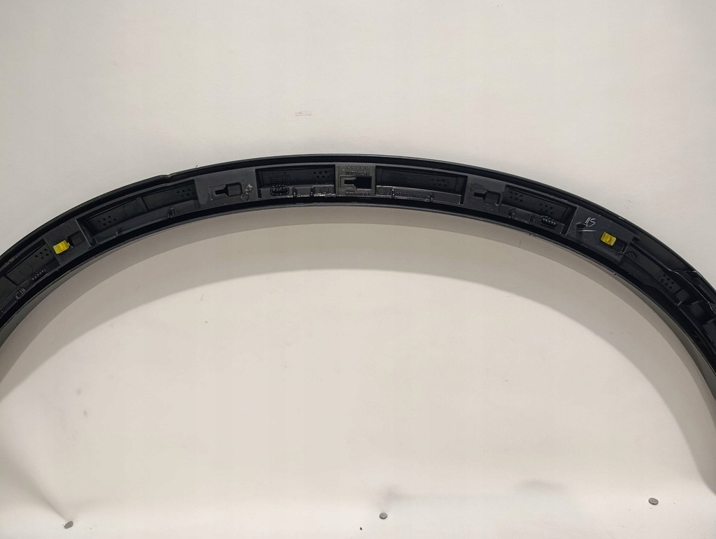 фото №8, Молдинг накладка крыла правый задняя volvo xc90 31378165