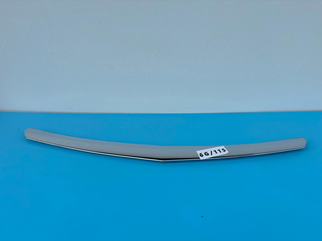 фото №1, Toyota estima previa хром бампера молдинг перед 52711-28080 6g/115