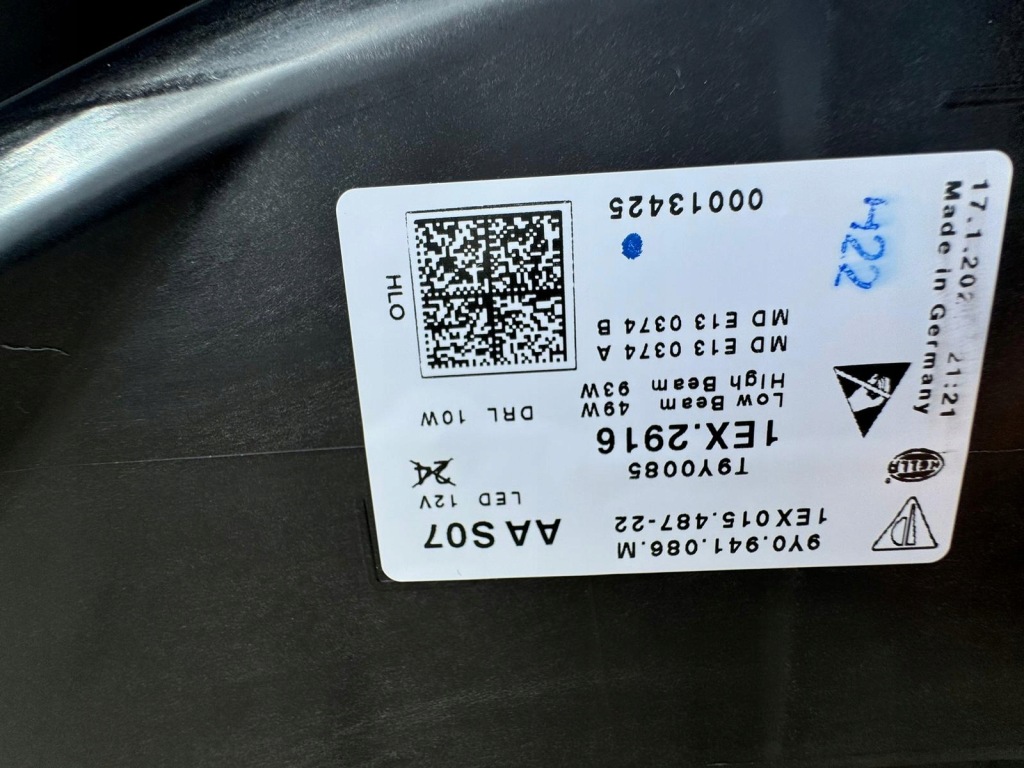 Porsche cayenne 9y нове ліхтарі  перед передні ліва правий full led matrix в Україні