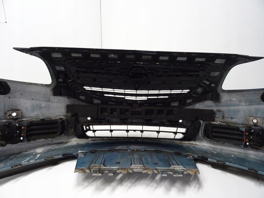 Opel insignia a z22a бампер перед передний pdc ксенон омыватель Киев