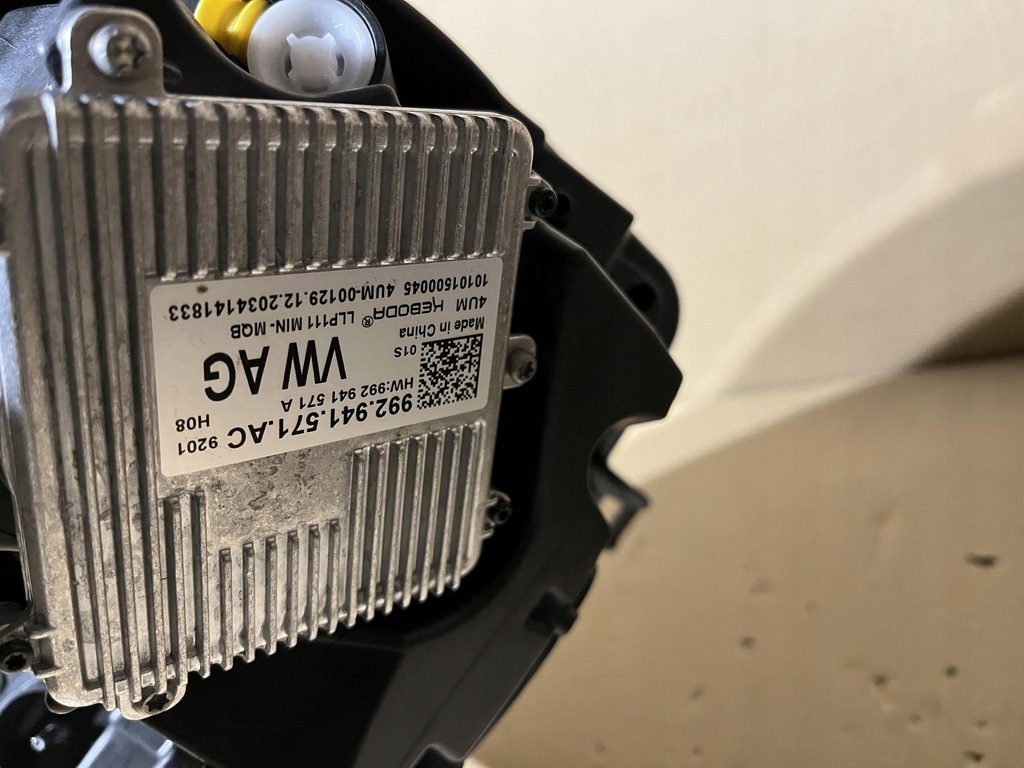 фото №11, Skoda kamiq комплект лампа перед левая правая full led