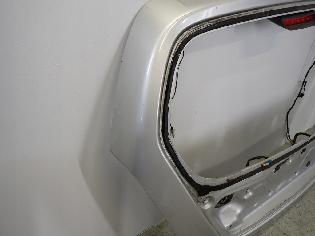 фото №4, Suzuki liana 04-07 кришка багажника багажника