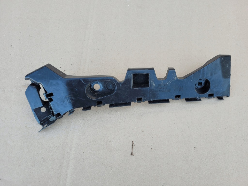 фото №1, Напрямна бампера правий задня mazda 3 bm bhn9502h1