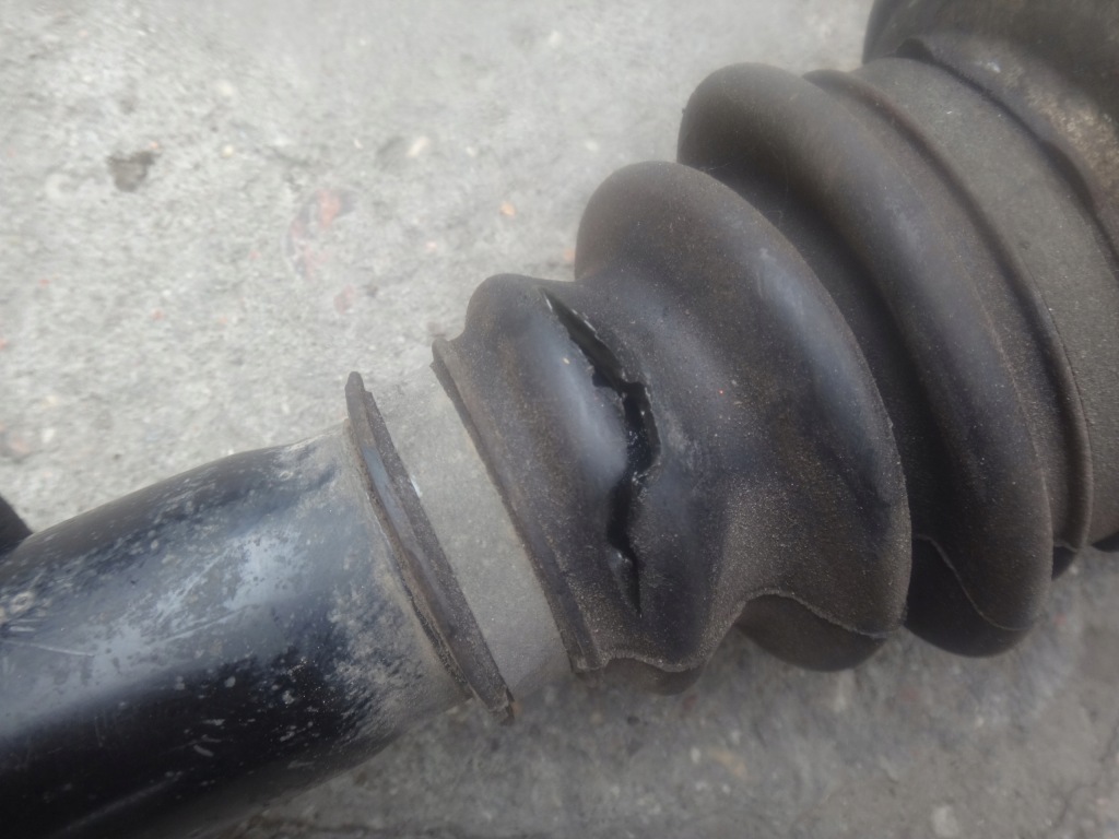 фото №4, Привідний вал права правий задня задня bmw f10 f11 535 i