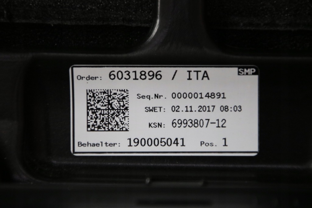 фото №13, Bmw i8 i12 lci i8 i15 оригинальная приборная панель приборная консоль подушка head up