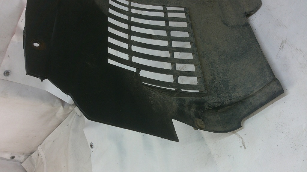 Подкрылок передние jaguar левая 8x23-166563-ae Цена