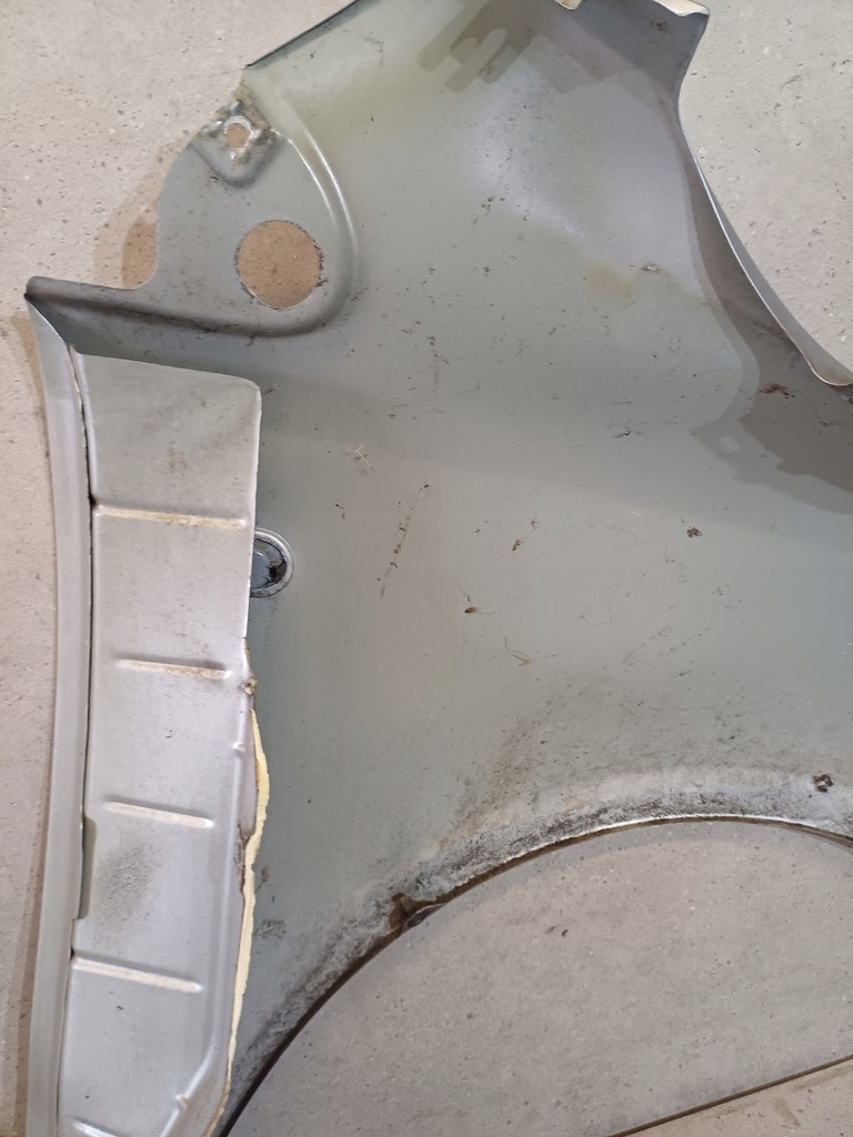 фото №11, Крыло левый vw fox код лакокрасочного покрытия la7w