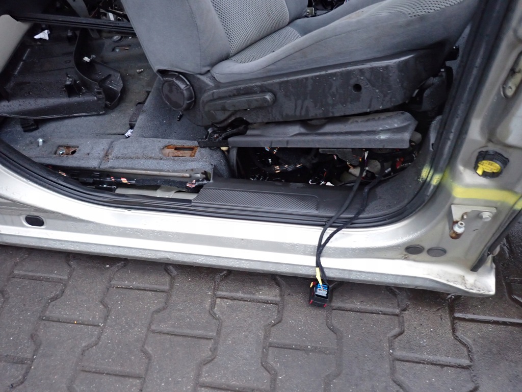 фото №4, Fiat croma ii 05- порог правый блок двигателя средний 272/b