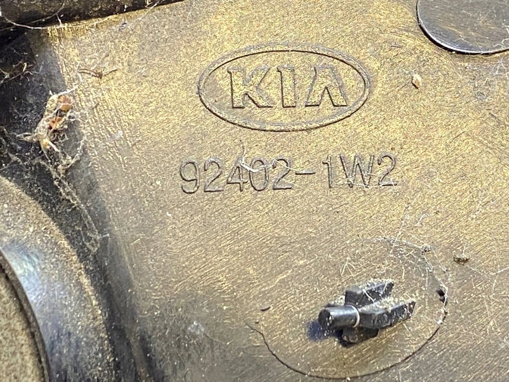 фото №11, Kia rio 2012 права сторона лампа задня