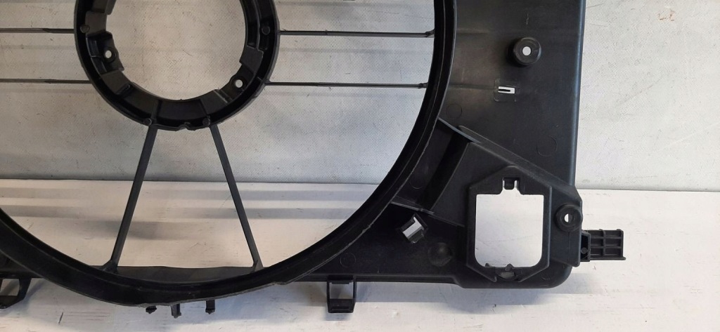 фото №3, Opel astra 4 2012-2015 lift корпус вентилятора