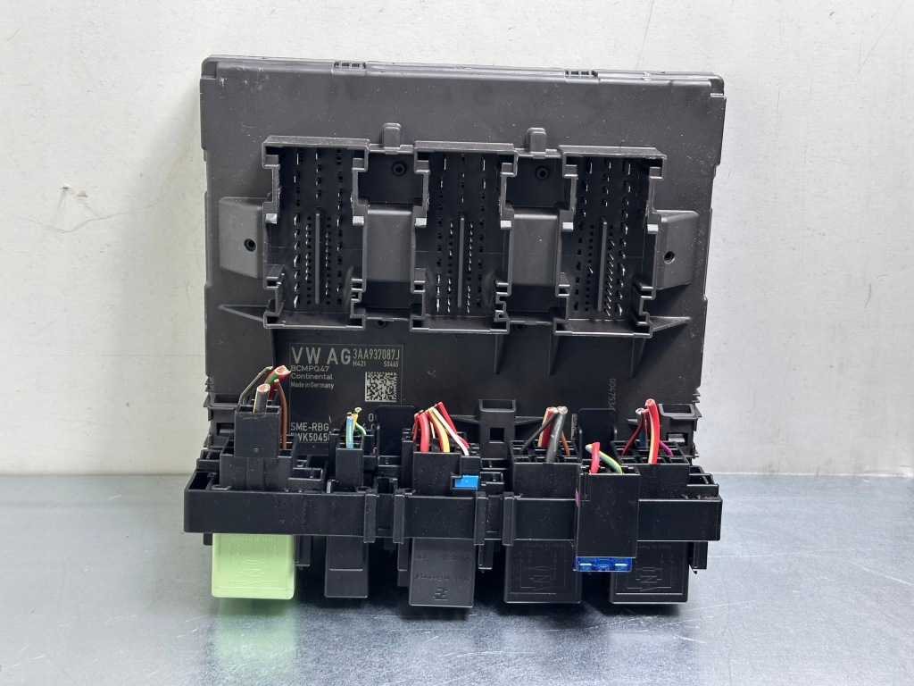 фото №1, Volkswagen passat alltrack 2012 модули комфорта 3aa937087j