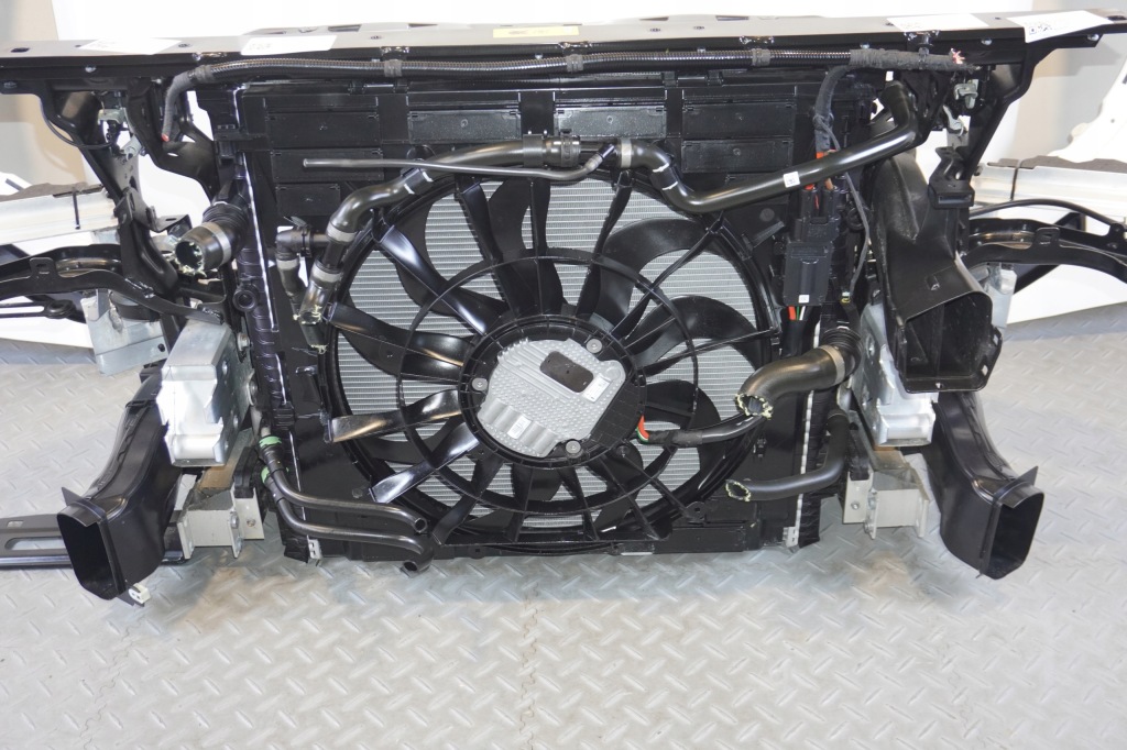 Капот бампер лампы laser bmw x5 g05 300 Недорого