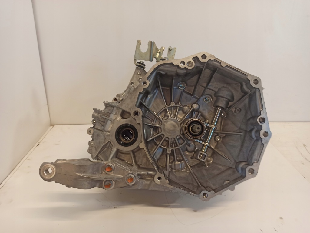 фото №1, Suzuki swift mk8 коробка передач передач 20008-80s14