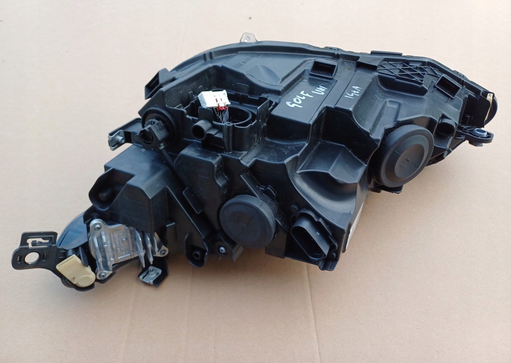 фото №7, Vw golf 8 viii 19- фара лампа led ładna