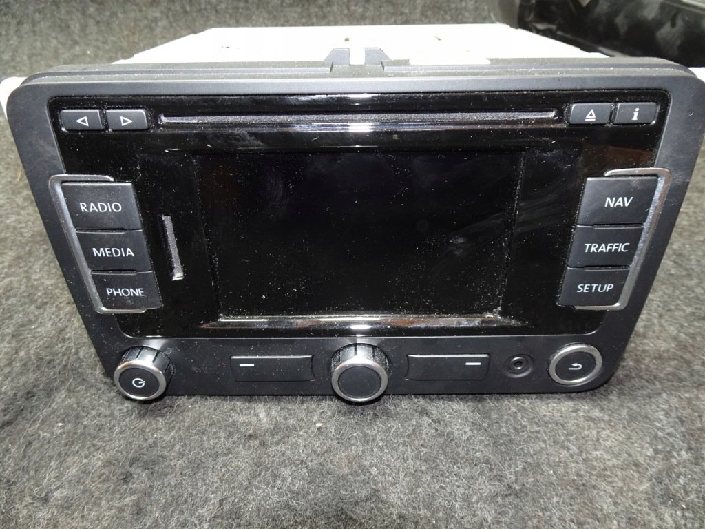 фото №1, Vw beetle 5c радіо navi 3c8035279f