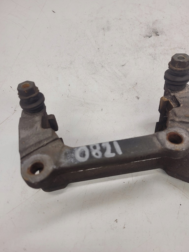 фото №5, Скоба супорт лівий задня audi a4 b8 a5 0821